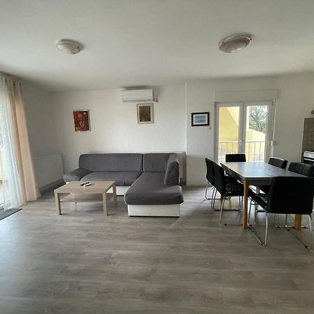 Apartmani Stambuk Mandre Εξωτερικό φωτογραφία