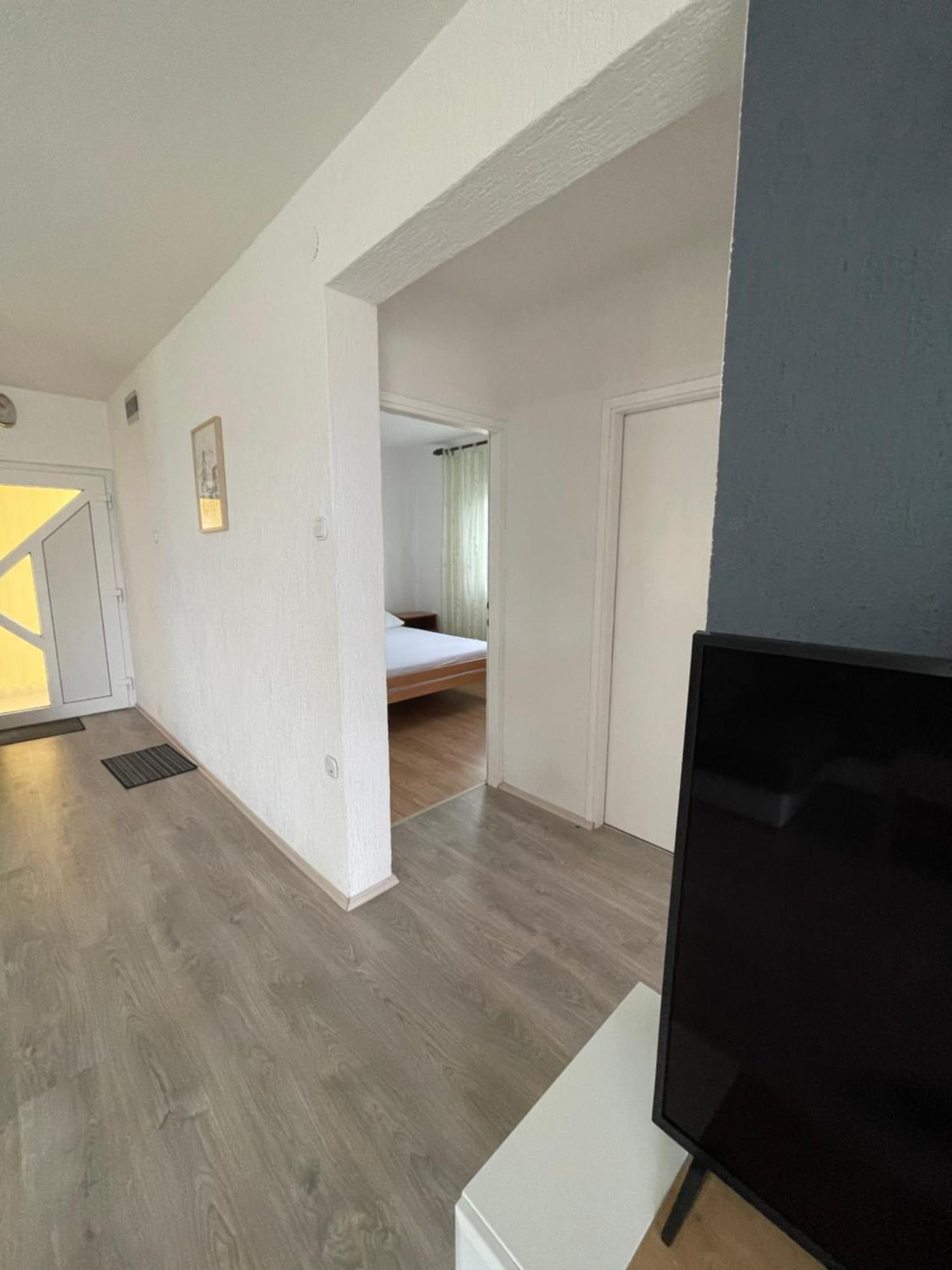 Apartmani Stambuk Mandre Εξωτερικό φωτογραφία