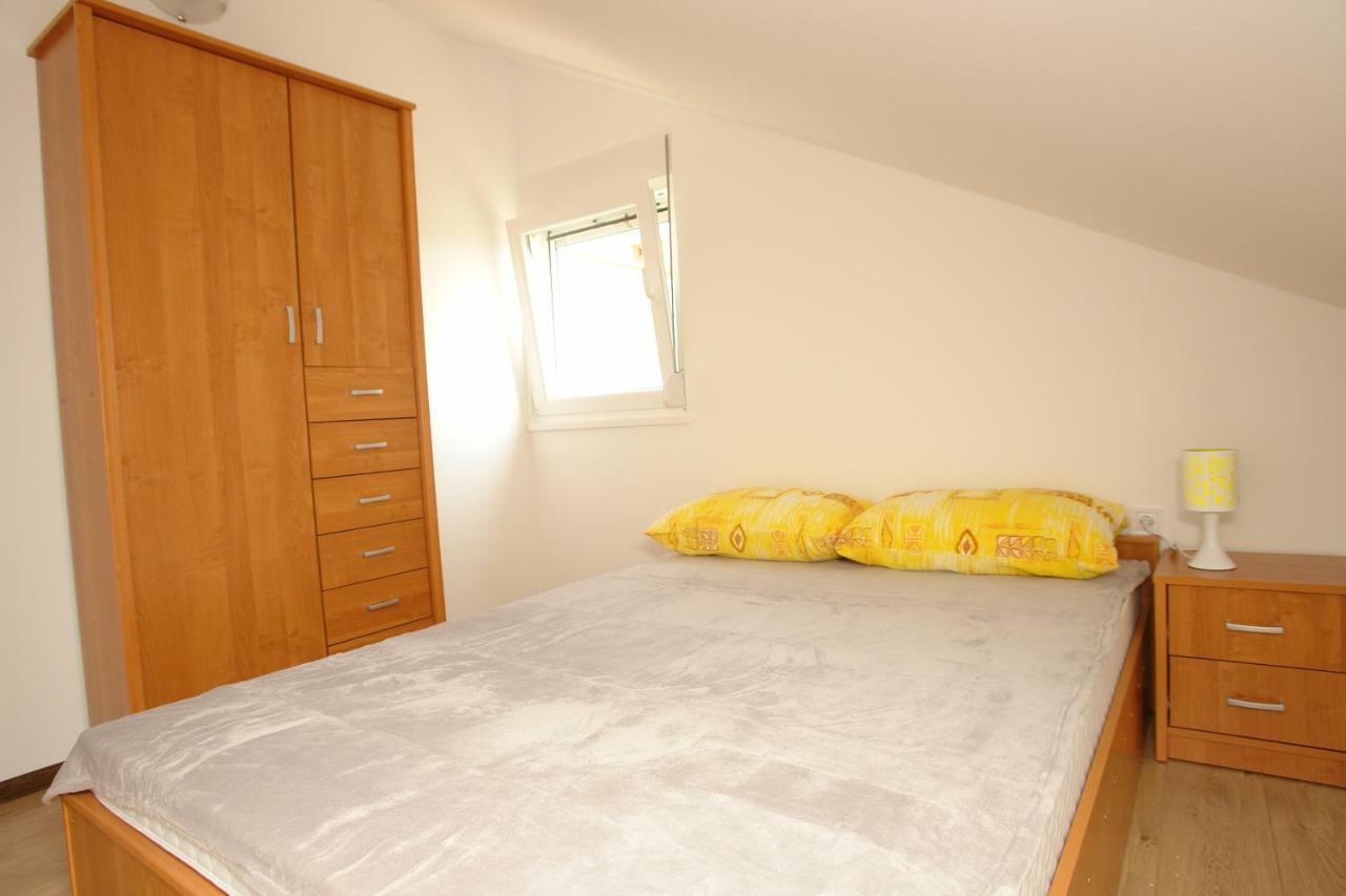 Apartmani Stambuk Mandre Εξωτερικό φωτογραφία